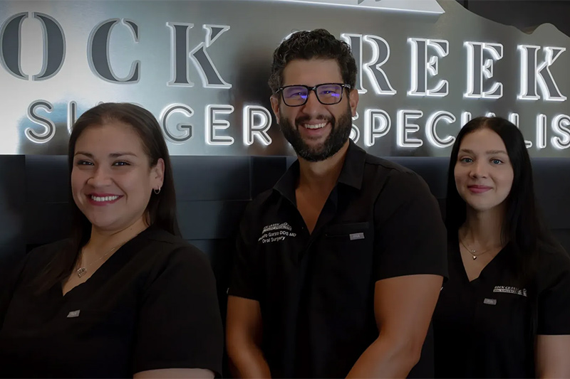 Oral Surgeon in 77429